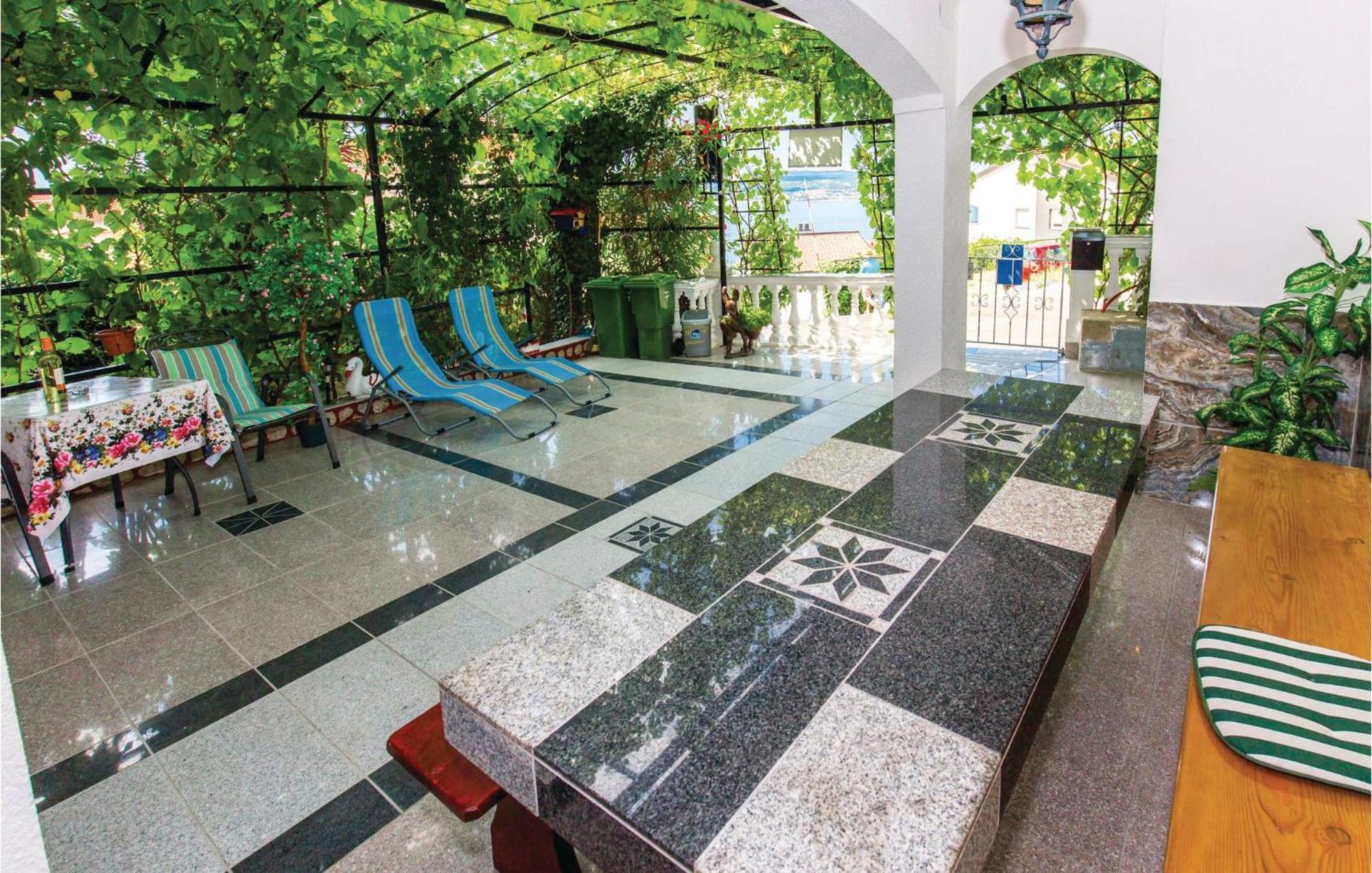 Stunning Apartment In Crikvenica With Wifi Esterno foto
